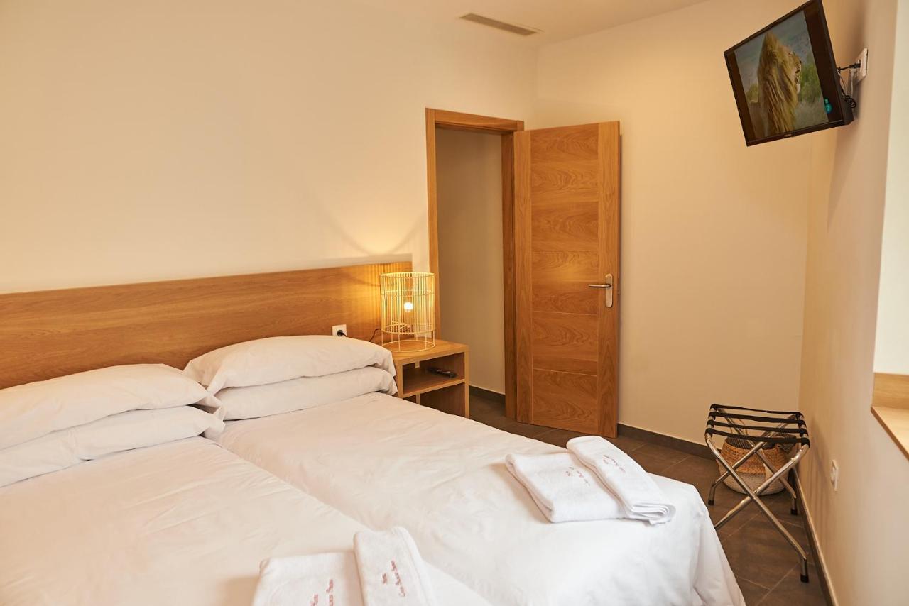 Hotel Casa Palacio Pereros Caces Екстериор снимка