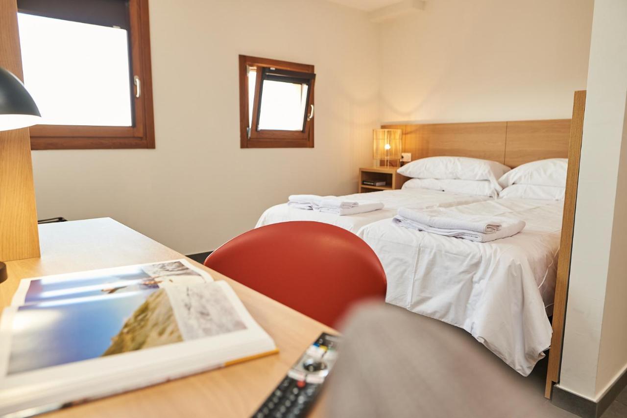 Hotel Casa Palacio Pereros Caces Екстериор снимка